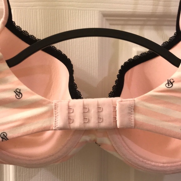 💖Victoria Secret Body by Victoria Lined Demi Bra - Picture 6 of 7